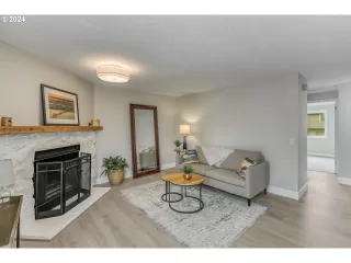 Photo #2: 24340341 Listing 