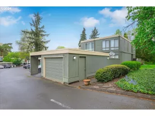 Photo #1: 24340555 Listing 