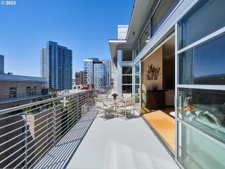 Photo #1: 24340830 Listing 