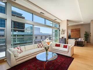 Photo #4: 24340830 Listing 