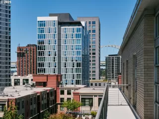 Photo #5: 24340830 Listing 