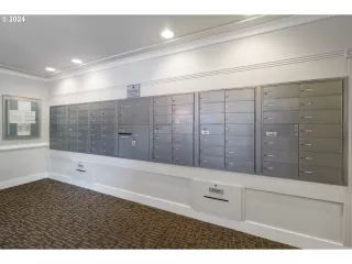 Photo #3: 24341990 Listing