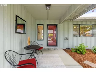 Photo #3: 24342873 Listing