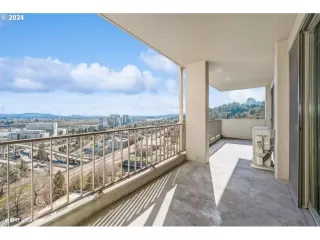 Photo #5: 24343130 Listing 