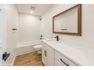 Photo #6: 24343130 Listing 