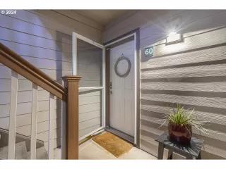 Photo #3: 24345562 Listing