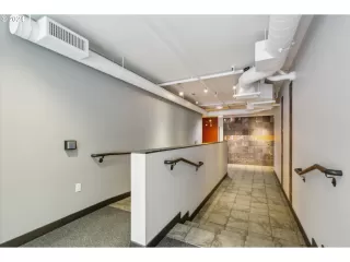 Photo #1: 24346345 Listing