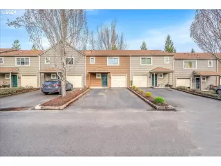 Photo #4: 24346433 Listing