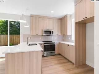 Photo #2: 24349895 Listing