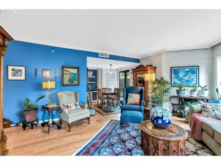 Photo #5: 24350332 Listing 