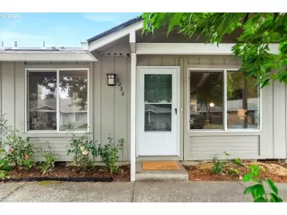 Photo #2: 24352718 Listing