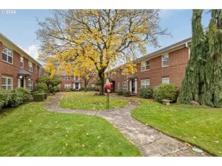 Photo #2: 24353070 Listing