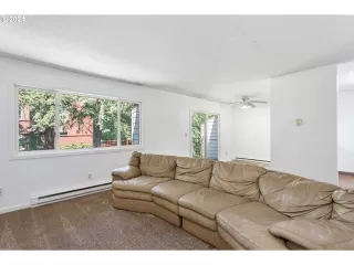 Photo #3: 24354130 Listing 