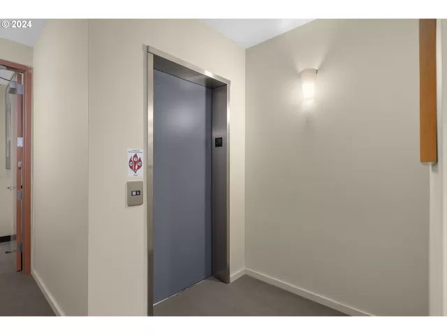 MLS: 24355018 Condo For Sale