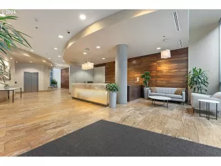 Photo #1: 24358462 Listing