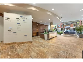 Photo #2: 24358462 Listing