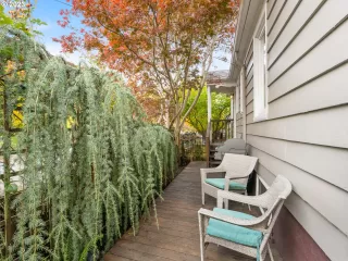Photo #4: 24360489 Listing 