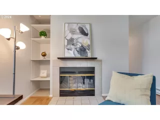 Photo #2: 24361704 Listing 