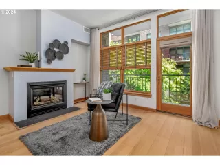 Photo #4: 24362614 Listing 