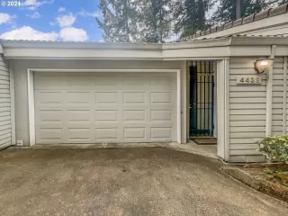 More Details about MLS # 24363604 : 4438 THUNDER VISTA LN 4438