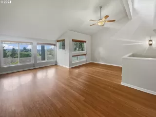 Photo #3: 24363604 Listing