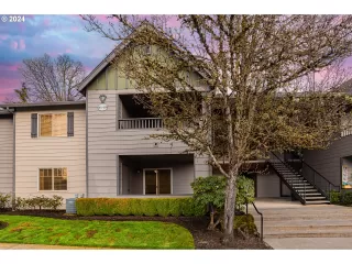 Photo #1: 24364032 Listing