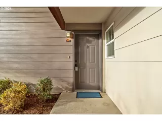 Photo #3: 24364032 Listing