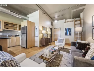 Photo #5: 24365000 Listing 