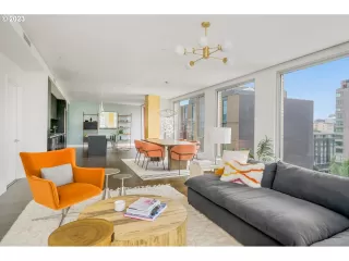 Photo #1: 24365751 Listing