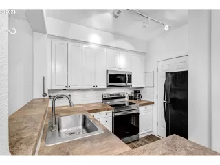 Click for more information on MLS # 24366324 : 4083 SW 182ND PL More Details about MLS # 24366324 : 4083 SW 182ND PL
