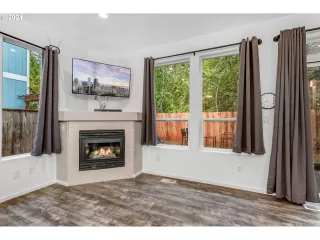 Photo #6: 24366324 Listing 