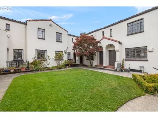 Photo #2: 24367487 Listing