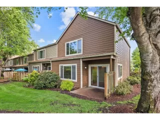 Photo #3: 24367764 Listing