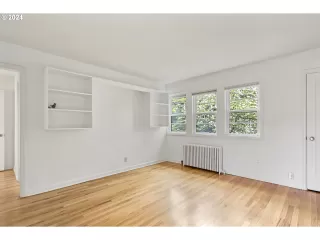 Photo #2: 24368876 Listing 