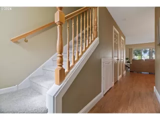 Photo #1: 24370439 Listing