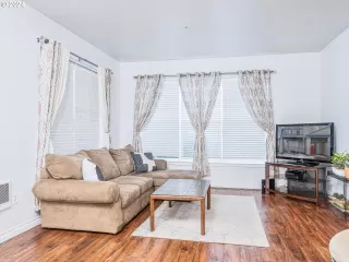 Photo #3: 24371123 Listing 