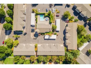 Photo #3: 24372802 Listing 