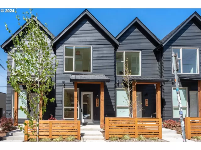 MLS: 24374624 Condo For Sale