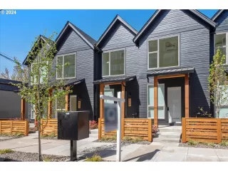 Photo #1: 24374624 Listing 