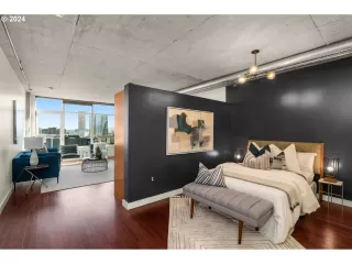 Photo #4: 24375651 Listing