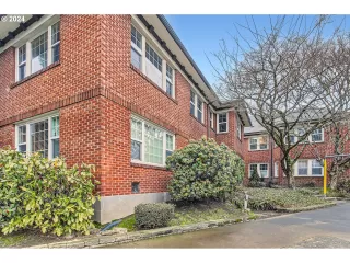 Photo #1: 24377508 Listing 