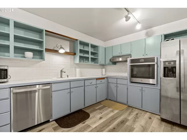 MLS: 24378123 Condo For Sale