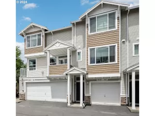 Photo #3: 24379496 Listing
