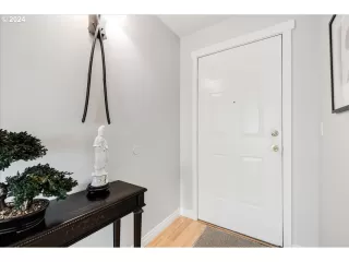 Photo #4: 24379657 Listing 