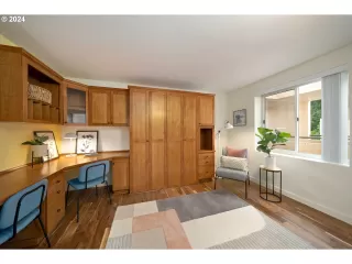 Photo #3: 24380146 Listing