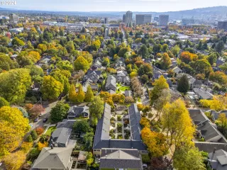 Photo #1: 24380174 Listing