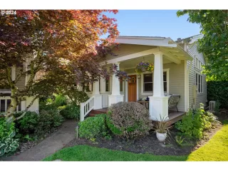 Click for more information on MLS # 24381870 : 7026 SE CLINTON ST 4 More Details about MLS # 24381870 : 7026 SE CLINTON ST 4