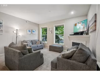 Photo #4: 24383287 Listing 