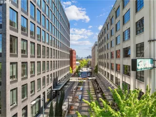 Photo #3: 24384008 Listing 