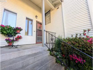 Photo #1: 243887319 Listing 